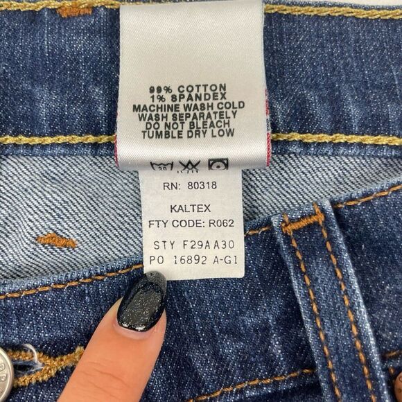 Lucky Brand Dungarees Boot Cut Mid Rise Regular Length Denim Jeans 32 (34x31) - Picture 4 of 5